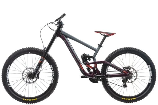 Scott Gambler 720 Downhill Bike - 2018, Large -Scott BMT12342 CM 02 822d161b 9fe6 4fde 9d20 fd378bc38ad0 scaled