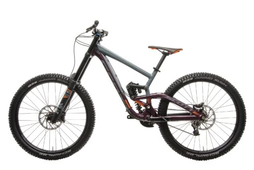 Scott Gambler 720 Downhill Mountain Bike - 2018, Large -Scott BMT12353 DD 02 scaled