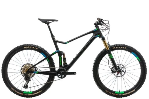 Scott Spark 700 Ultimate Mountain Bike - 2017, Large -Scott BMT13633 CM 11 222a921e c8e0 4eb2 9207 d5ad9c794f9a scaled