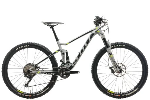 Scott Spark 740 Mountain Bike - 2017, Small -Scott BMT13639 CM 01 scaled