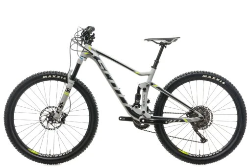 Scott Spark 740 Mountain Bike - 2017, Small -Scott BMT13639 CM 02 scaled