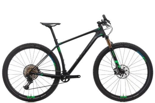 Scott Scale 900 RC Ultimate Mountain Bike -Scott BMT13642 CM 01 ffa168cd 816e 4fa5 8305 0987fff8ba15 scaled