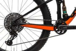 Scott Spark 700 Tuned Mountain Bike - 2018, Medium -Scott BMT14134 CM 13