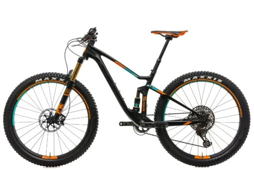 Scott Spark 700 Tuned Plus Mountain Bike - 2017, Small -Scott BMT14232 CM 2 scaled