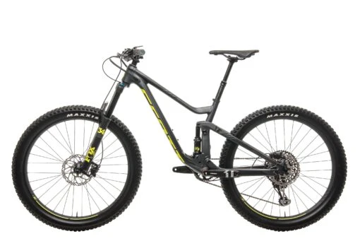 Scott Genius 740 Mountain Bike - 2018, Small -Scott BMT16480 PH1 02 45e9608a b569 41b7 8938 2518d6b08e6a scaled