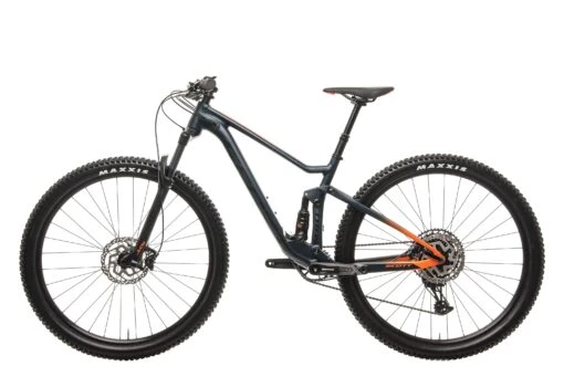 Scott Spark 960 Mountain Bike - 2020, Small -Scott BMT16622 PH1 02 scaled