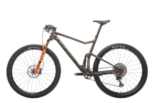 Scott Spark RC 900 Pro Mountain Bike - 2019, X-Large -Scott BMT17640 PH1 02 scaled