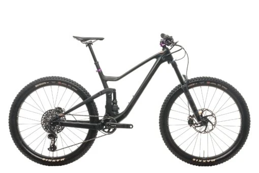 Scott Genius 710 Mountain Bike - 2019, Medium -Scott BMT18197 PH1 01 scaled