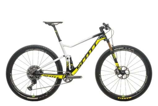 Scott Spark RC 900 World Cup Nino Edition Mountain Bike - 2018, Large -Scott BMT18201 PH1 01 scaled