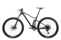 Scott Spark Ultimate 700 Mountain Bike - 2017, Small -Scott BMT18293 PH2 02