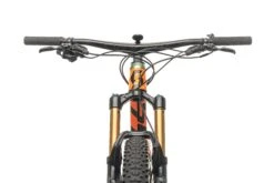 Scott Genius 900 Tuned Mountain Bike - 2019, Medium -Scott BMT18610 PH1 07