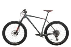 Scott Scale 710 Mountain Bike - 2018, X-Large -Scott BMT19059 PH1 02