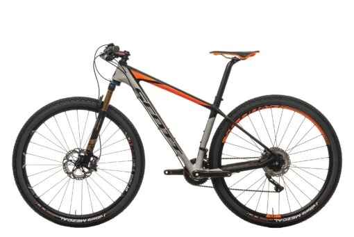 Scott Scale 900 Premium Mountain Bike - 2016, Medium -Scott BMT19522 PH1 02 scaled