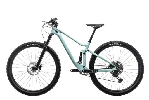 Scott Spark Contessa 920 Womens Mountain Bike - 2021, Small -Scott BMT20964 PH2 02 scaled