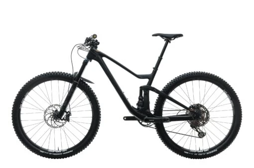 Scott Genius 910 Mountain Bike - 2019, Medium -Scott BMT22223 PH1 02 scaled