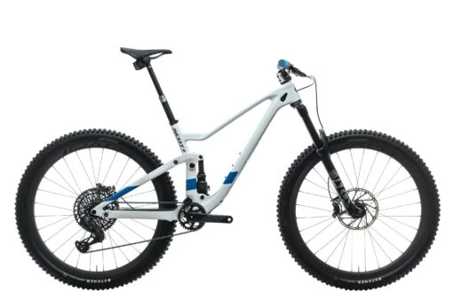 Scott Genius 900 Tuned Mountain Bike - 2021, Medium -Scott BMT22609 PH1 01 scaled