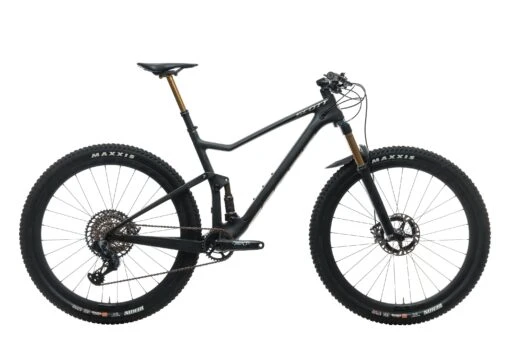 Scott Spark 900 Ultimate AXS Mountain Bike - 2021, Large -Scott BMT22776 PH1 01 scaled