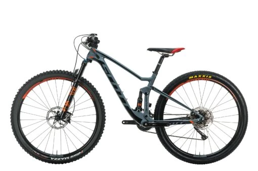 Scott Spark 910 Mountain Bike - 2018, Small -Scott BMT24327 PH1 02 scaled