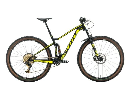 Scott Spark 940 Mountain Bike - 2018, Small -Scott BMT25742 PH1 01 scaled