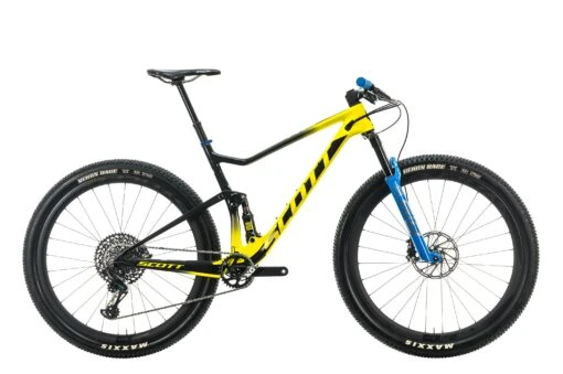 Scott Spark RC 900 World Cup Mountain Bike - 2020, Large -Scott BMT26093 PH1 01 scaled