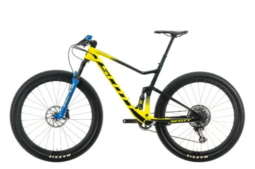 Scott Spark RC 900 World Cup Mountain Bike - 2020, Large -Scott BMT26093 PH1 02 scaled