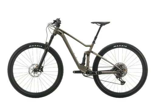 Scott Spark 950 Mountain Bike - 2021, Small -Scott BMT26565 PH1 02 scaled