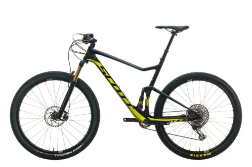 Scott Spark RC 900 Pro Mountain Bike - 2018, X-Large -Scott BMT26603 PH1 02 scaled