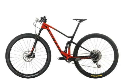 Scott Spark RC 900 Team Mountain Bike - 2020, Small -Scott BMT27194 PH2 02 scaled