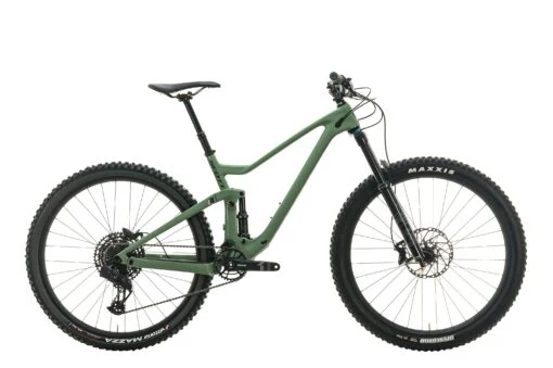 Scott Genius 940 Mountain Bike - 2021, Medium -Scott BMT27260 PH1 01 scaled